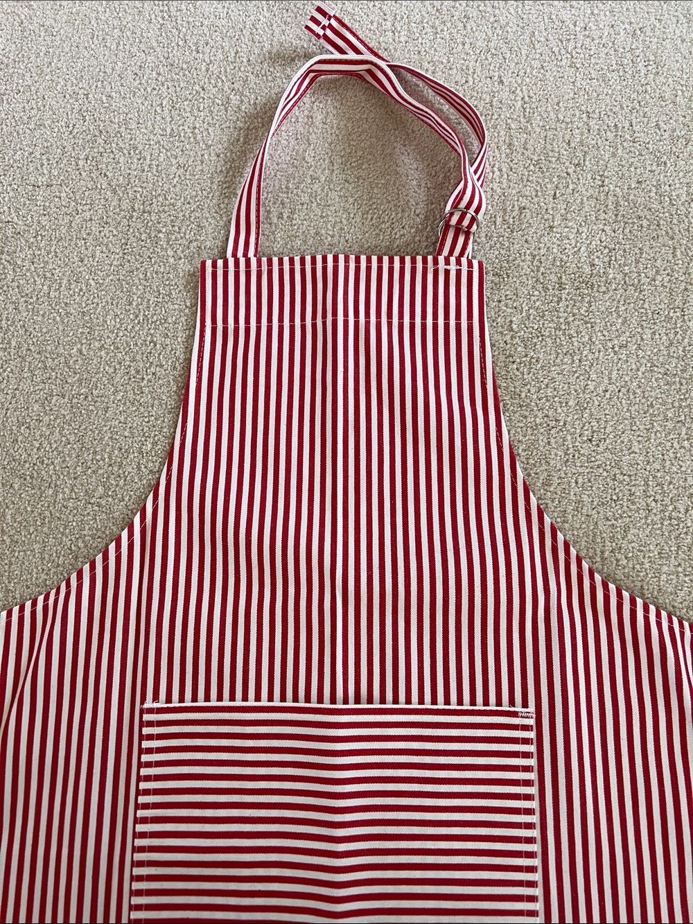 NEVER USED Kitchen Apron with Front Pocket